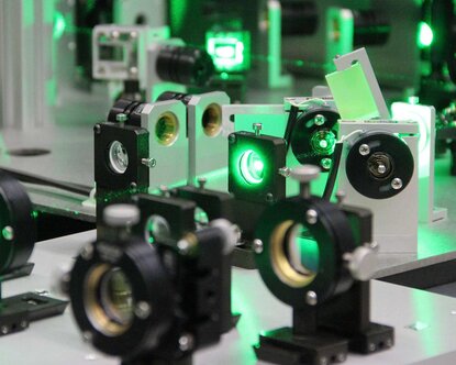 Vier Forschungsteams der TH Ab beschäftigen sich der Lasermikromaterialbearbeitung