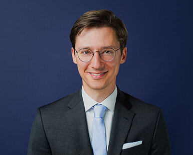 Portrait von Prof. Dr. Christian Pioch.