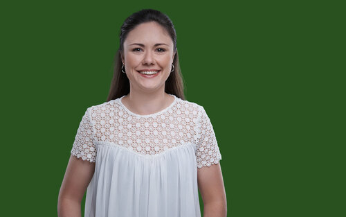 Portraitfoto von Lea, Testimonial im Studiengang EIT.