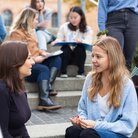 Internationale Austauschstudierende auf dem Campus