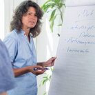 Die Koordinatorin des Promotionskollegs informiert über eine kooperative Promotion an der TH Aschaffenburg.