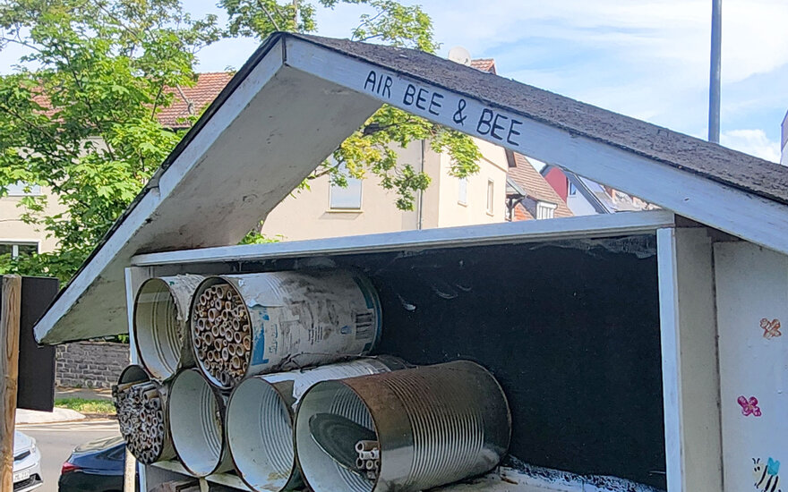 Ein selbstgebautes Insektenhotel