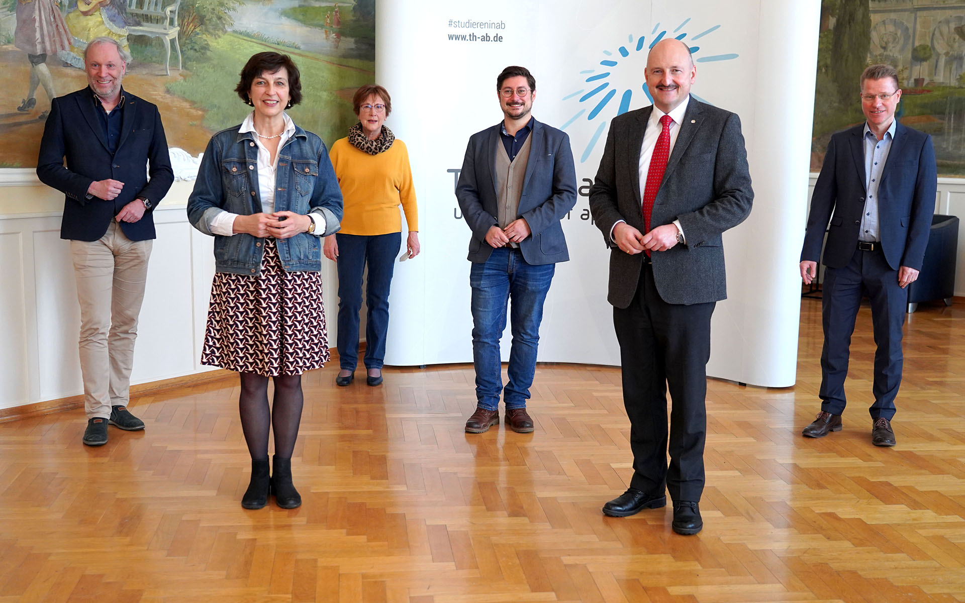 Politiker Bernd Rützel zu Besuch an der Hochschule in Aschaffenburg